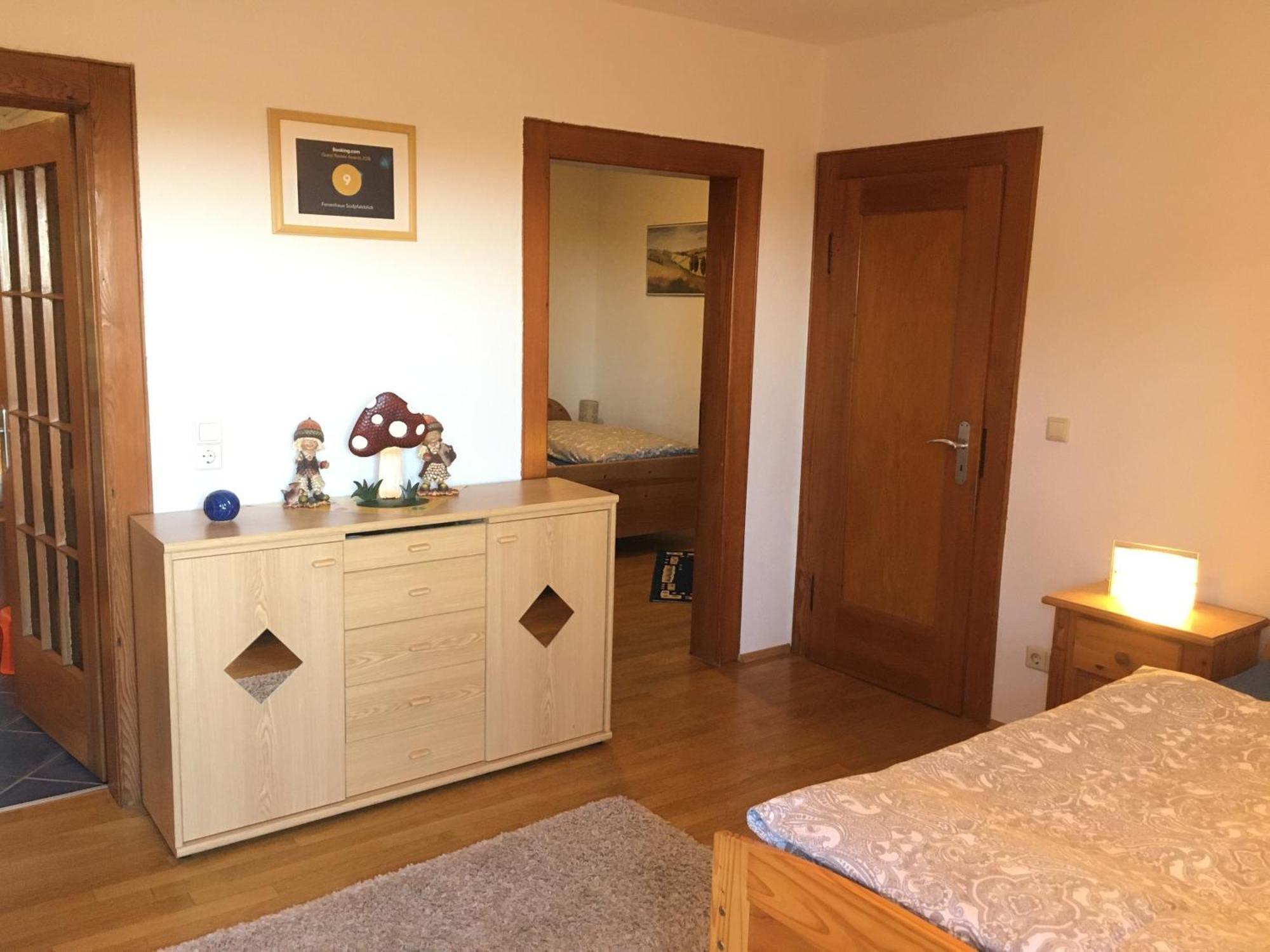 Ferienwohnung Suedpfalzblick Burrweiler Esterno foto